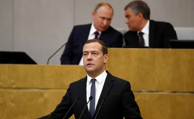 Dmitry Medvedev Confirmed As Russian Prime Minister In Parliament Vote