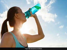 This Is How Drinking Water Can Help Prevent Bloating: Other Health Benefits Of Drinking Water You Never Knew This Is How Drinking Water Can Help Prevent Bloating: Other Health Benefits Of Drinking Water You Never Knew