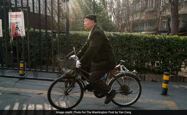 85-Year-Old Chinese Put Himself Up For Adoption. He Didn't Want To Die Alone