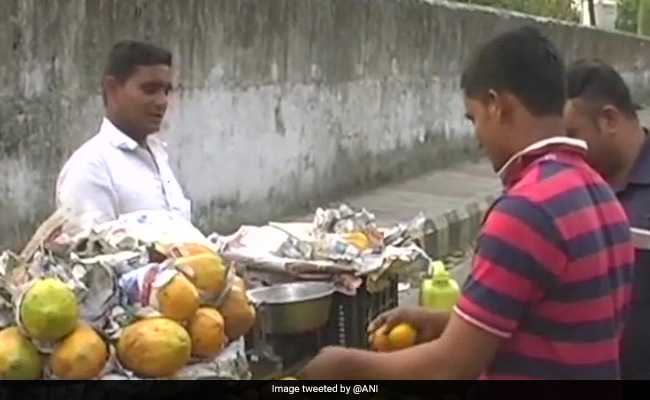 Overcoming Depression, Uttarakhand Fruit Vendor All Set To Become A Lawyer