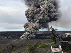 Erupting Hawaii Volcano Could Spew 10-Ton Boulders From Summit: Experts