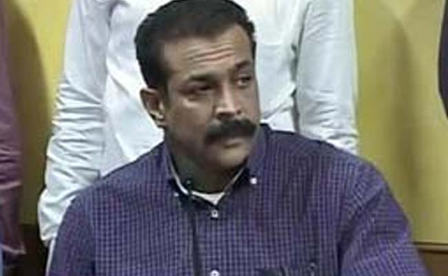 Senior Mumbai Cop Himanshu Roy Allegedly Commits Suicide, Reactions Pour In On Twitter