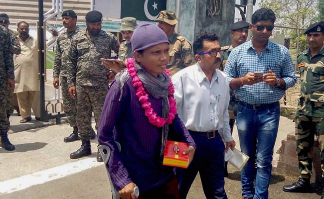 Runaway Madhya Pradesh Man Returns Home After Spending 5 Years In Pak Jail