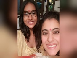 Kajol's Daughter Nysa Left A Comment On Her Post And Its Winning The Internet Kajol's Daughter Nysa Left A Comment On Her Post And Its Winning The Internet