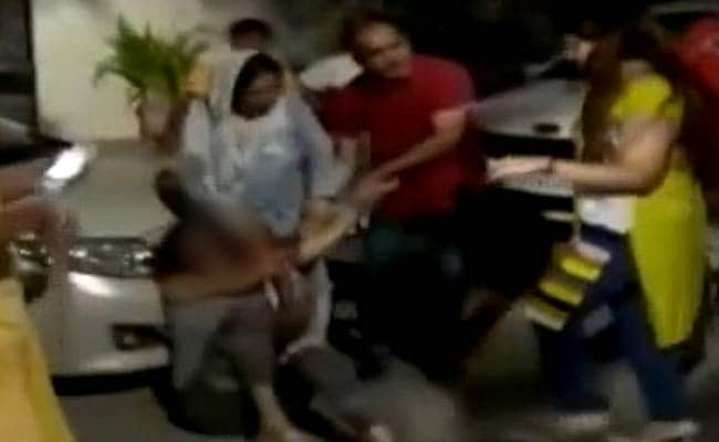 Kashmiris Beaten by Mob In Delhi Colony, Residents Say They Started It