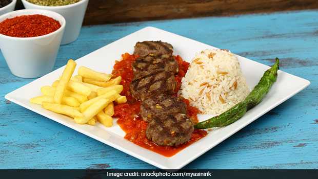 Keema Kaleji Ki Tikki and Khubani Ki Chutney