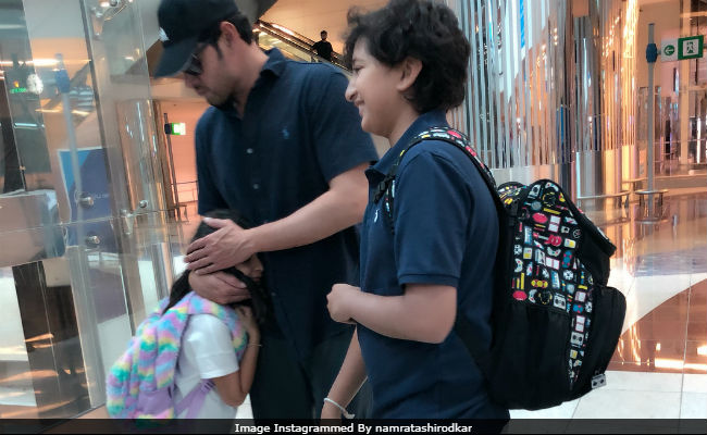 Post <i>Bharat Ane Nenu</i>'s Success, Mahesh Babu Flies To Paris For Family Vacation