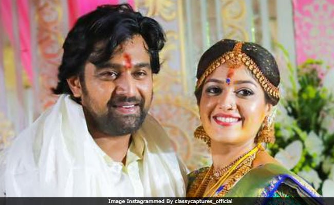 Kannada Actors Meghana Raj And Chiranjeevi Sarja Get Married See Trending Pics