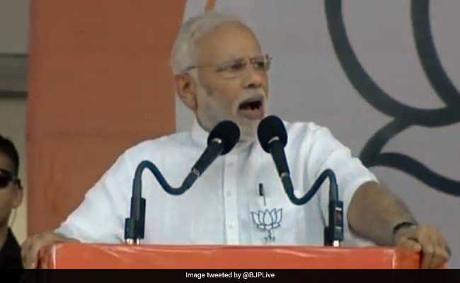 बल्लारी में बोले पीएम मोदी, बीजेपी ने भारत के एक चायवाले को देश का प्रधानमंत्री बनाया