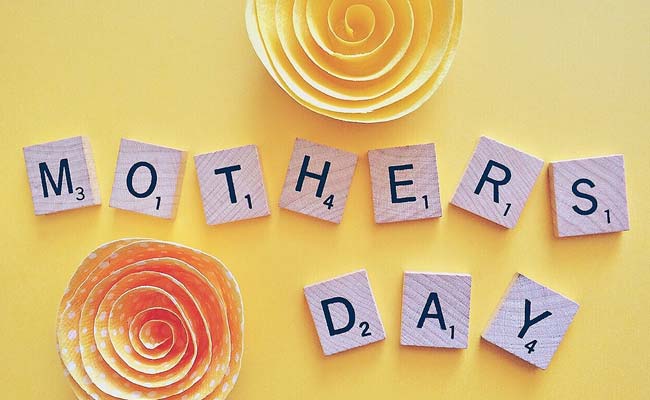 Happy Mother's Day: 15 Inspirational Quotes To Share With Your Mom To Make Her Feel Special
