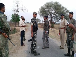 झारखंड : लड़की से रेप और उसकी जलाकर हत्या के मामले का मुख्य आरोपी गिरफ्तार झारखंड : लड़की से रेप और उसकी जलाकर हत्या के मामले का मुख्य आरोपी गिरफ्तार