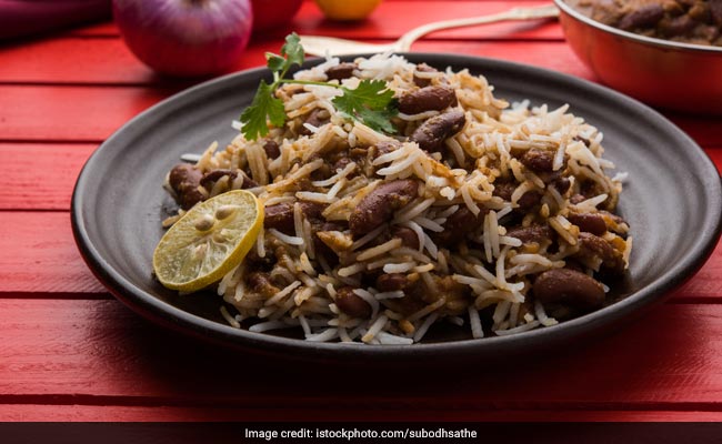 Indian Cooking Tips: How To Make Dhaba-Style Rajma Masala At Home 