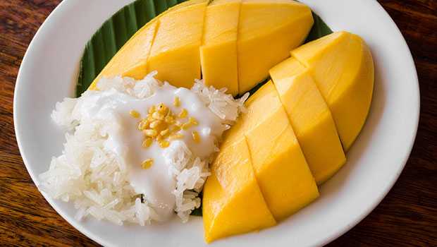 White Sticky Rice Chinese Recipe Sticky Rice with Mango Recipe by Veena Arora The Imperial 