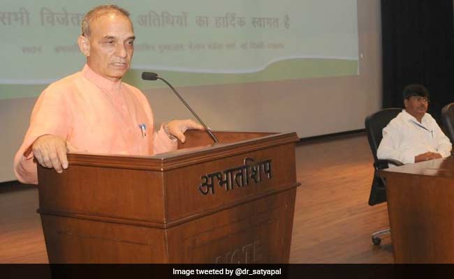 New Education Policy To Give Hindi Its Due Importance: HRD Minister