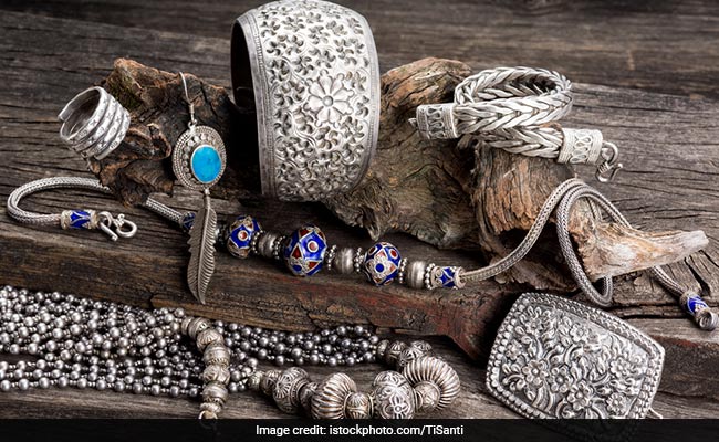 5 Essential Tips To Store Your Precious Silver Jewellery