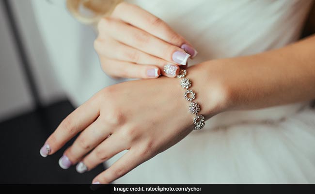 5 Essential Tips To Store Your Precious Silver Jewellery