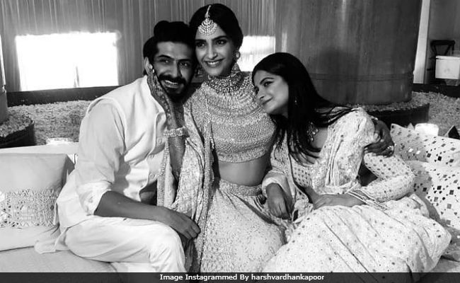 Sonam Kapoor And Anand Ahuja's Wedding: A Round Up Of What Her Siblings Posted For The Newlyweds