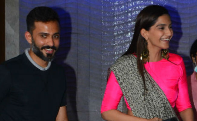 Sonam Kapoor And Anand Ahuja Won't Go For Honeymoon Soon After Wedding. Here's Why