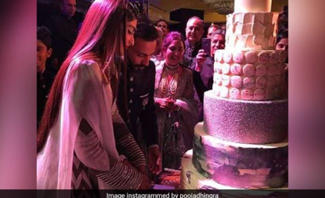 Sonam-Anand wedding cake was symbolic of the groom's personal life