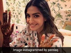 Sonam Kapoor Has The Most Loving Family and Friends: These Pictures Are Proof