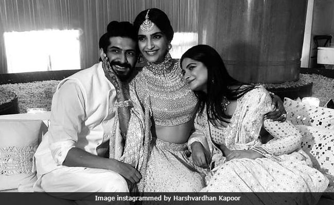 Sonam Kapoor's Wedding - This Is How The Media Gets Inside Access