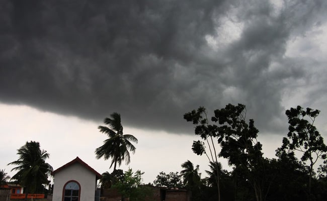 पूर्वी उत्तर प्रदेश, बिहार और झारखंड में आज फिर तूफान आने की आशंका