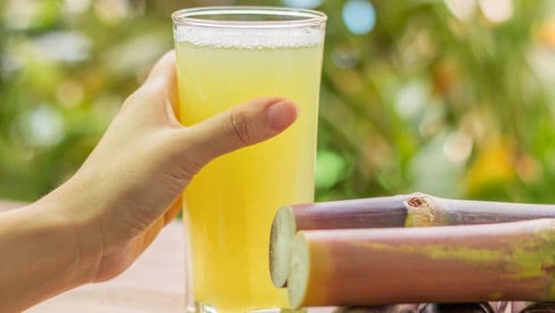 Sugarcane Juice For Weight Loss: 7 Reasons It May Help You Shed Kilos Faster!