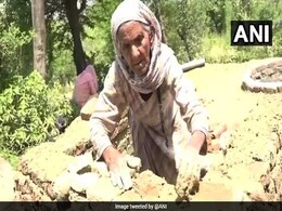 87-Year-Old Takes <i>'Swachh'</i> Lead, Builds Toilet In Her Village 87-Year-Old Takes <i>'Swachh'</i> Lead, Builds Toilet In Her Village