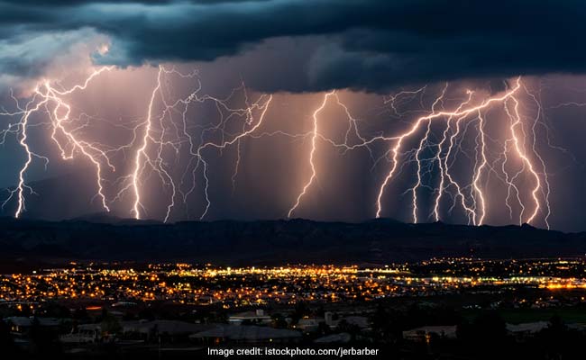 9 Killed, 6 Injured Due To Thunderstorm, Lightening In UP