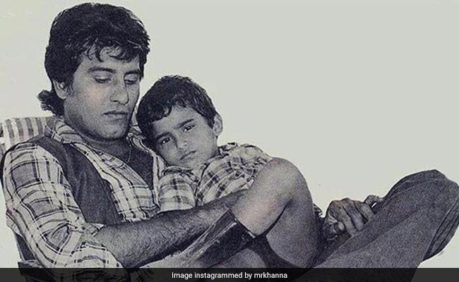 National Film Awards 2018: Rahul Khanna Shares 'Favourite' Pic Of Vinod Khanna And Akshaye After Dadasaheb Phalke Award