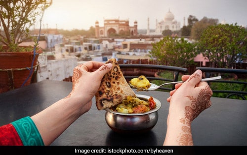 Eat Like A Local: Three Must Have Delicacies In Agra Eat Like A Local: Three Must Have Delicacies In Agra