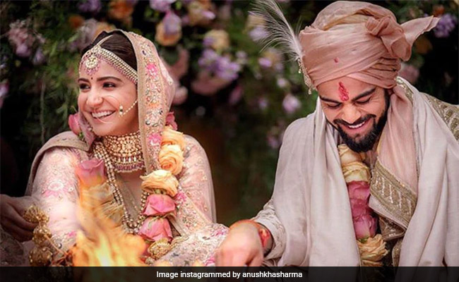 A Decade Of Showbiz Weddings: Kareena-Saif To Priyanka-Nick. See Pics