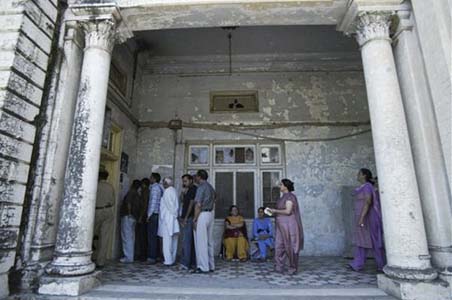 Elderly, physically challenged vote in J&K