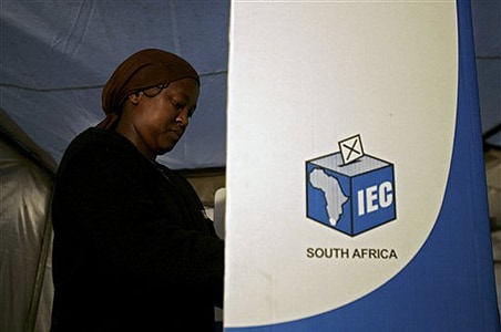 S Africans vote; ANC set to sweep polls