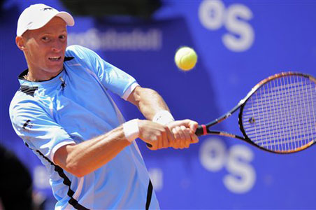 Davydenko to face Nadal in Barcelona semi-finals