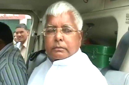 Lalu dials Pranab for clarification