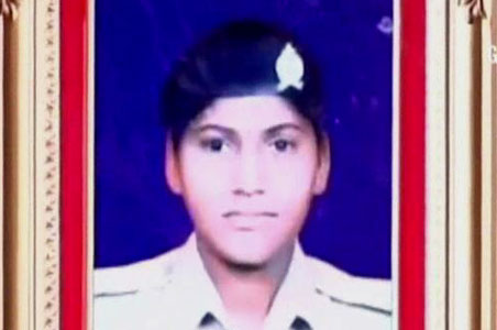 Gadchiroli's bravehearts remembered