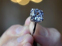 Rare blue diamond auctioned for $8.4 million Rare blue diamond auctioned for $8.4 million