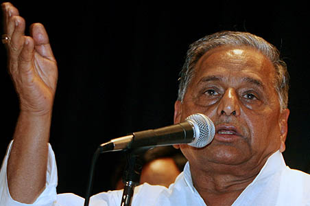 Azam Khan's tirade against Amar, Kalyan unfair: Mulayam