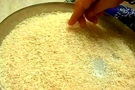 Price rise not on Mumbai poll agenda