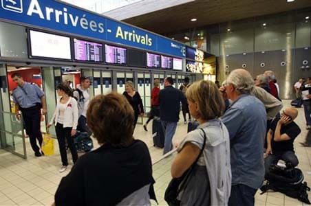 Plane debris found in path Air France jet took