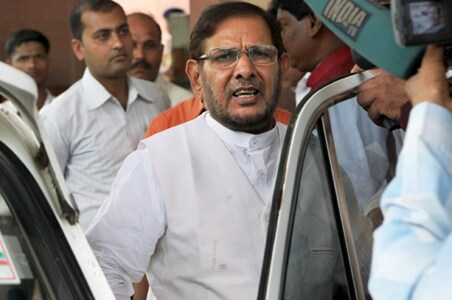 Sharad Yadav threatens suicide over women's quota Sharad Yadav threatens suicide over women's quota