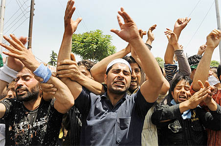 Youth's death sparks fresh protests in J&K