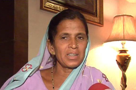 Kalavati complains of broken promises