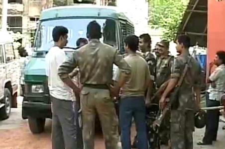 Trinamool-CPM clashes near Nandigram