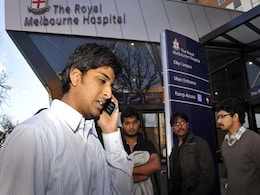 Aus cops use force to end Indian students' stir Aus cops use force to end Indian students' stir