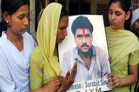 Sarabjit gets a new lawyer, to file fresh review petition