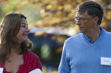 Bill Gates in India to receive Indira Gandhi Peace Prize