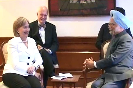 Hillary Clinton meets Prime Minister, Sonia