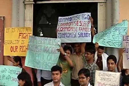 Doctors go on an indefinite strike in Mumbai